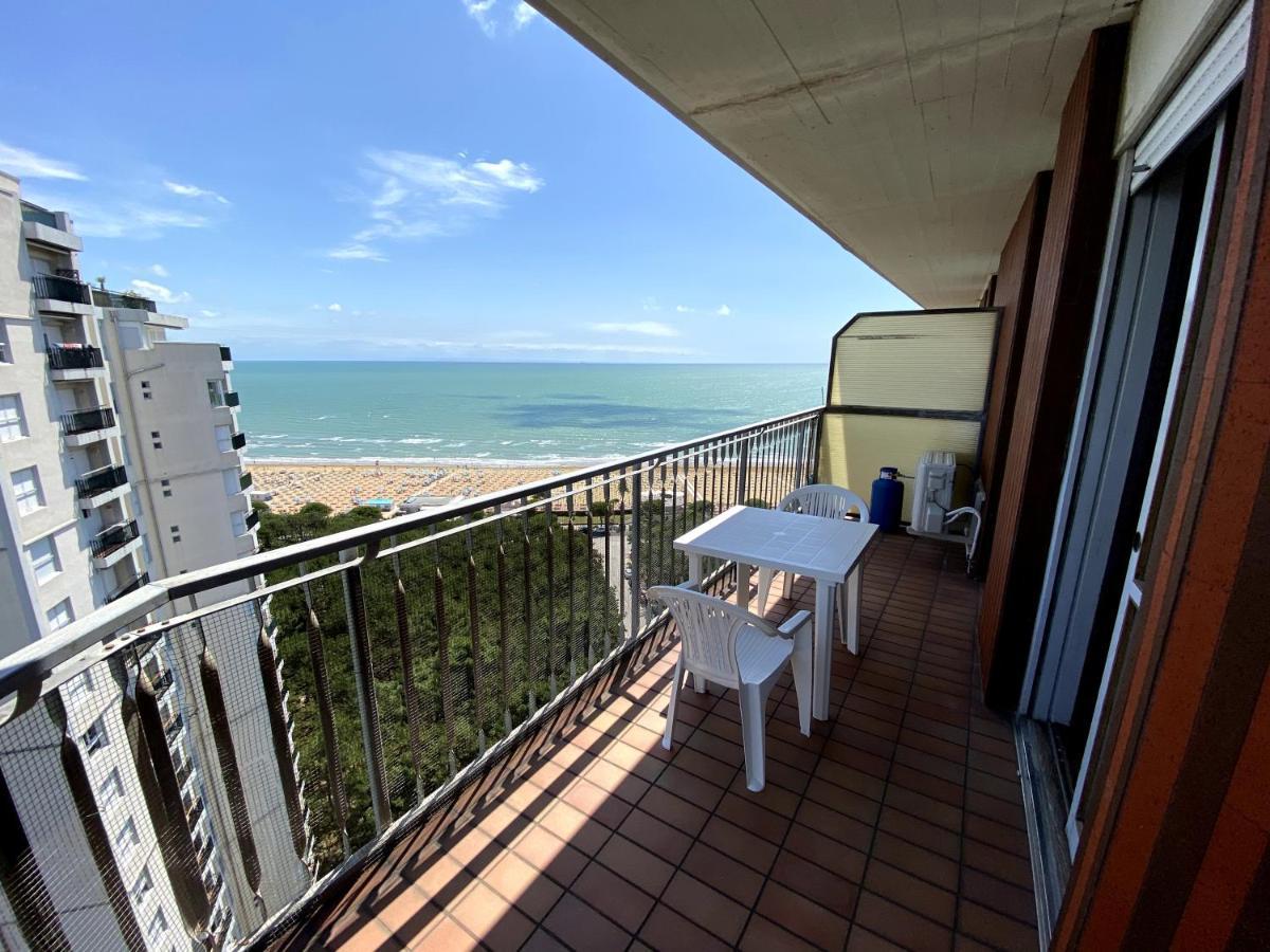 Condominio Aquilone Ліньяно-Сабб'ядоро Екстер'єр фото